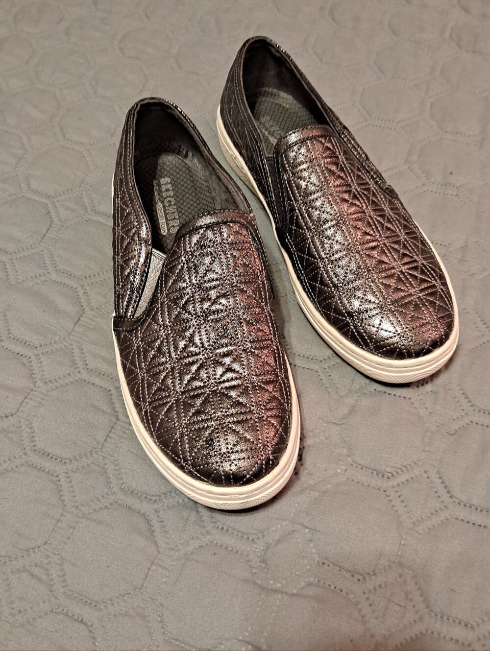 Skechers  Shiny Gray Quilted Slip-On Sneakers Size 8.5